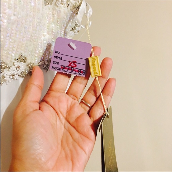 NWT Women’s XS White Sequined Wedding Dress - Picture 4 of 6